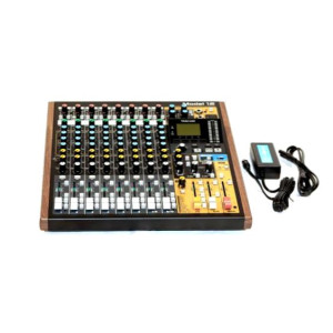 Console 8 entrées - MODEL12