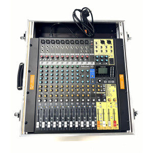 Tascam Model16 (avec enregistreur multipiste)