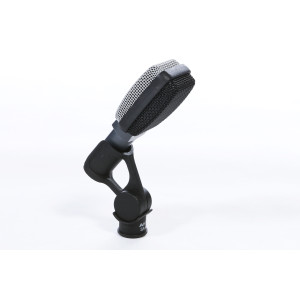 Sennheiser E606