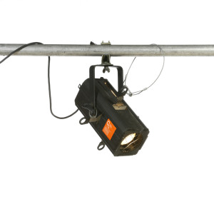 Projecteur découpe DW54 650 W 30-47°