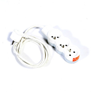 Multiprise avec câble 3x1.5 mm² 10A